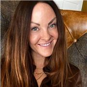 Online professional development coaching for young adults: confidence, leadership, communication.